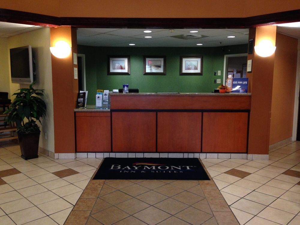 Baymont By Wyndham Greensburg Dış mekan fotoğraf